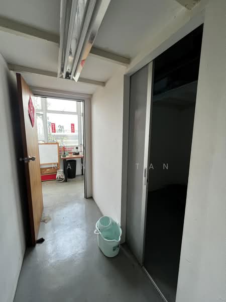 Pioneer Junction, 3 Soon Lee Street, 1,410 sqft, Factory / Workshop (B2) For Sale, by Nancy Tan, 500228611 - Interior - CommercialGuru.com.sg