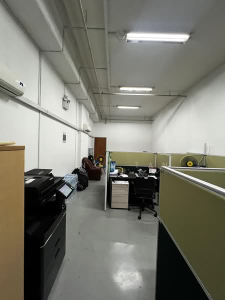 Pioneer Junction, 3 Soon Lee Street, 1,410 sqft, Factory / Workshop (B2) For Sale, by Nancy Tan, 500228611 - Interior - CommercialGuru.com.sg