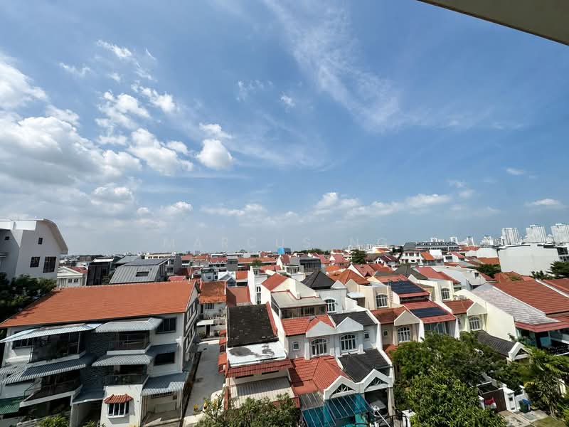 The Vanderlint, 87 Ceylon Road, 1 Bedroom, 375 sqft, Condominium For Sale, by Marcus Ng, 500228627 - Balcony View - PropertyGuru.com.sg
