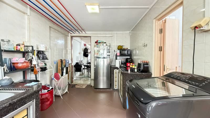 25 Eunos Crescent, 25 Eunos Crescent, 2 Bedrooms, 635 sqft, HDB Flat For Sale, by James Yeo, 500228629 - Kitchen - PropertyGuru.com.sg
