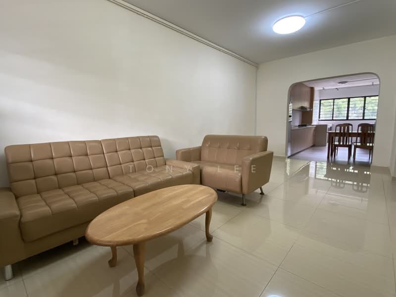 210 New Upper Changi Road, 210 New Upper Changi Road, Room Rental, 100 sqft, HDB Flat For Rent, by Tony Lee, 500228633 - Living Room - PropertyGuru.com.sg