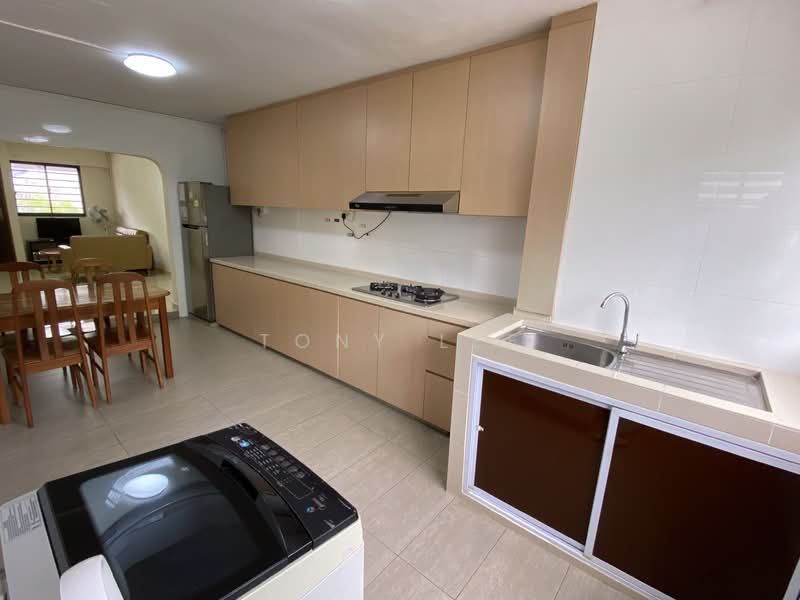 210 New Upper Changi Road, 210 New Upper Changi Road, Room Rental, 100 sqft, HDB Flat For Rent, by Tony Lee, 500228633 - Kitchen - PropertyGuru.com.sg