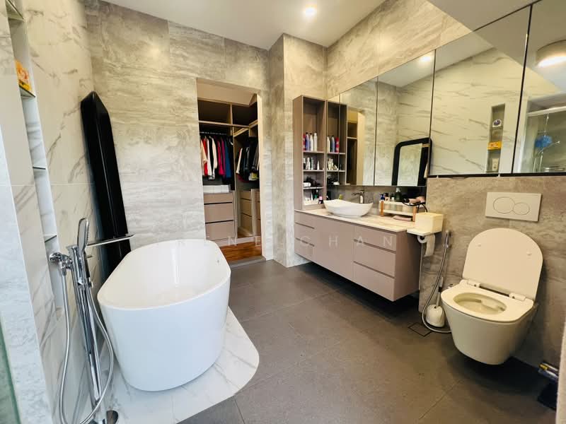 D'Dalvey, 23 Dalvey Estate, 3 Bedrooms, 2,045 sqft, Apartment For Sale, by Irene Chan, 500228635 - Bathroom - PropertyGuru.com.sg