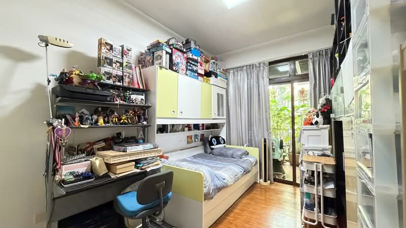 Varsity Park Condominium, 58 West Coast Road, 4 Bedrooms, 1,530 sqft, Condominium For Sale, by James Yeo, 500228636 - Bedroom - PropertyGuru.com.sg