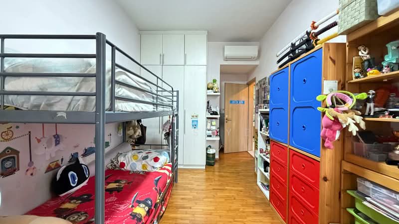 Varsity Park Condominium, 58 West Coast Road, 4 Bedrooms, 1,530 sqft, Condominium For Sale, by James Yeo, 500228636 - Bedroom - PropertyGuru.com.sg