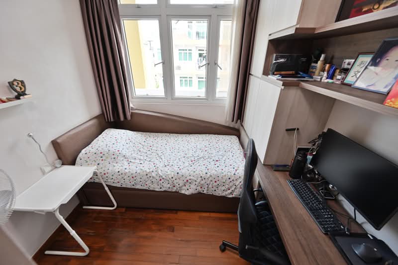 Parc Rosewood, 71 Rosewood Drive, 5 Bedrooms, 2,314 sqft, Condominium For Sale, by Ben Toh, 500228637 - Bedroom - PropertyGuru.com.sg