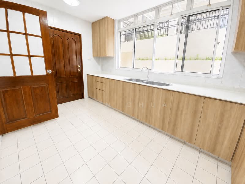 Toh Tuck Road, , 5 Bedrooms, 4,000 sqft, Terraced House For Rent, by Joan Chua, 500228638 - Kitchen - PropertyGuru.com.sg