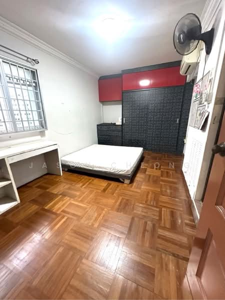 370 Woodlands Avenue 1, 370 Woodlands Avenue 1, 4 Bedrooms, 1,323 sqft, HDB Flat For Sale, by Jason Cheong, 500228648 - Bedroom - PropertyGuru.com.sg