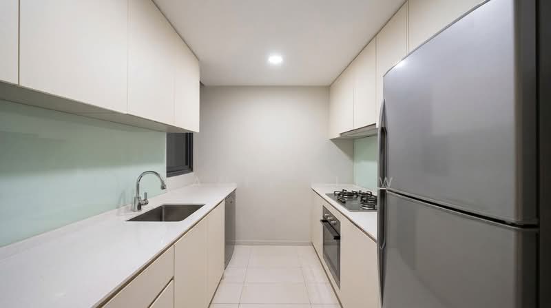 Bellewaters, 21 Anchorvale Crescent, 3 Bedrooms, 926 sqft, Executive Condominium For Sale, by Shanel Liew, 500228654 - Kitchen - PropertyGuru.com.sg