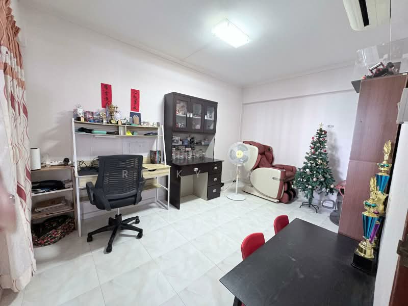 544 Woodlands Drive 16, 544 Woodlands Drive 16, 3 Bedrooms, 1,077 sqft, HDB Flat For Sale, by Ricky Tan, 500228664 - Study - PropertyGuru.com.sg