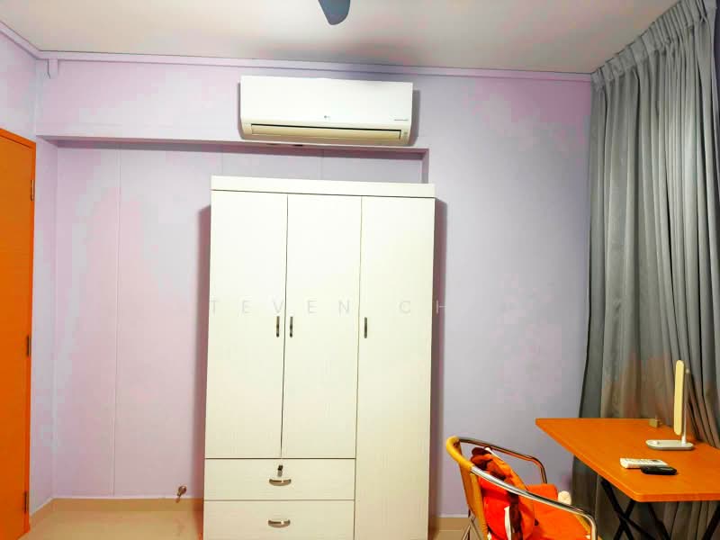 713 Tampines Street 71, 713 Tampines Street 71, Room Rental, 120 sqft, HDB Flat For Rent, by Steven Choo, 500228665 - Bedroom - PropertyGuru.com.sg