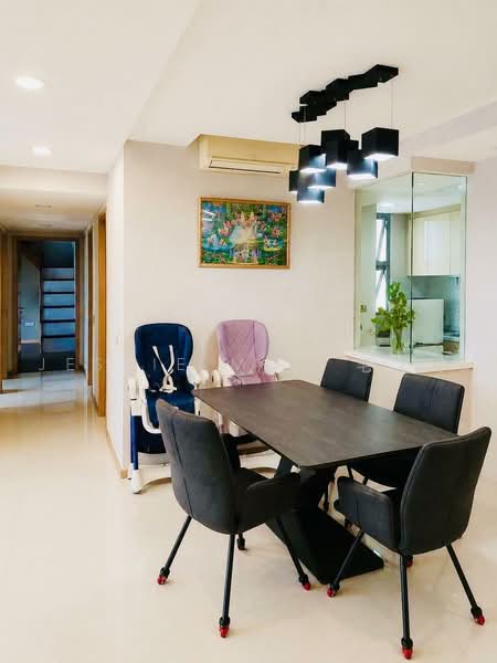 Blossom Residences, 30 Segar Road, 4 Bedrooms, 1,496 sqft, Executive Condominium For Sale, by Jessie Moh 毛丁可, 500228671 - Dining Room - PropertyGuru.com.sg