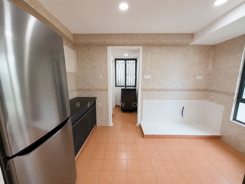 Aquarius By The Park, 1 Bedok Reservoir View, 3 Bedrooms, 1,539 sqft, Condominium For Sale, by Ben Wong, 500228672 - Kitchen - PropertyGuru.com.sg