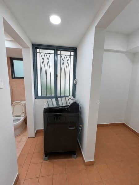 Aquarius By The Park, 1 Bedok Reservoir View, 3 Bedrooms, 1,539 sqft, Condominium For Sale, by Ben Wong, 500228672 - Bathroom - PropertyGuru.com.sg