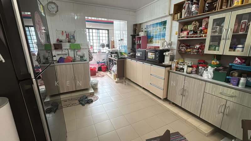 947 Jurong West Street 91, 947 Jurong West Street 91, 3 Bedrooms, 1,130 sqft, HDB Flat For Sale, by Kenneth Wong, 500228674 - Kitchen - PropertyGuru.com.sg