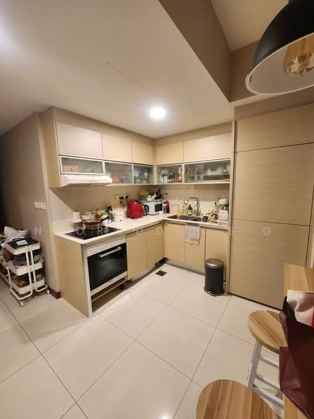The Sail @ Marina Bay, 6 Marina Boulevard, Room Rental, 130 sqft, Condominium For Rent, by Nooruddin S G, 500228678 - Kitchen - PropertyGuru.com.sg