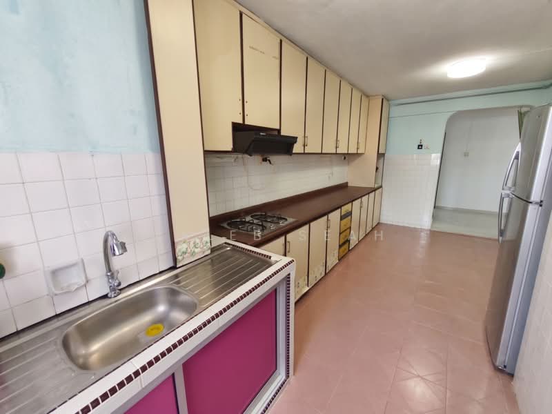 161 Yishun Street 11, 161 Yishun Street 11, 3 Bedrooms, 1,065 sqft, HDB Flat For Sale, by Caleb Seah, 500228688 - Kitchen - PropertyGuru.com.sg