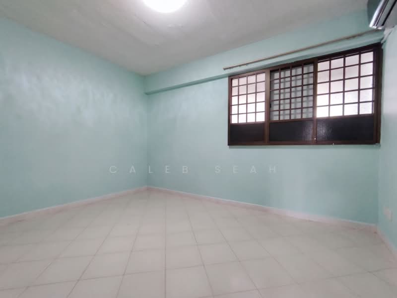 161 Yishun Street 11, 161 Yishun Street 11, 3 Bedrooms, 1,065 sqft, HDB Flat For Sale, by Caleb Seah, 500228688 - Common Room - PropertyGuru.com.sg
