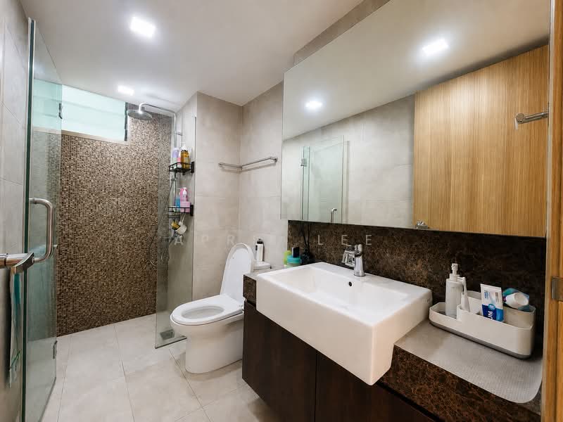 Orchid Park Condominium, 95 Yishun Street 81, 3 Bedrooms, 1,249 sqft, Condominium For Sale, by April Lee, 500228689 - Bathroom - PropertyGuru.com.sg