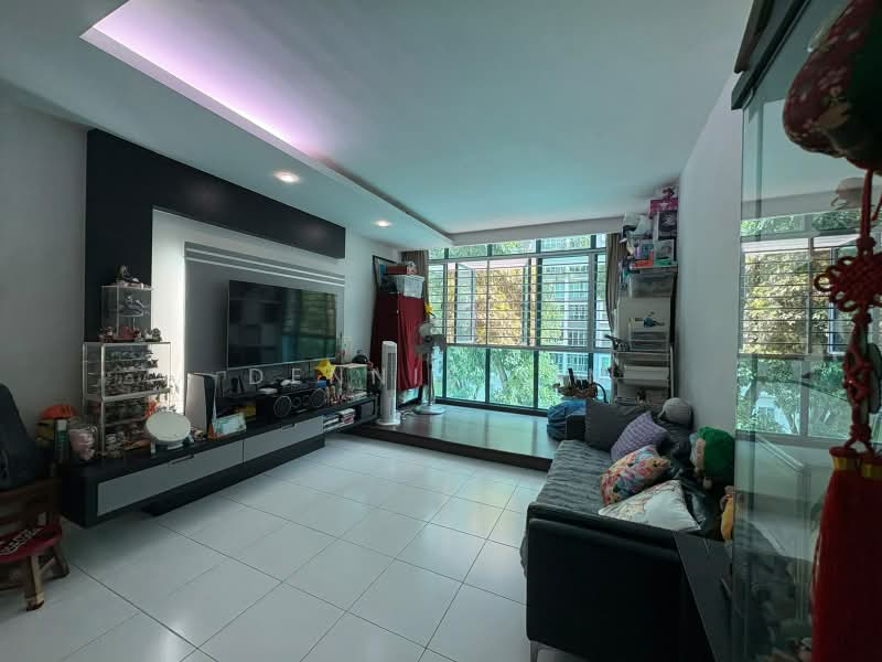 178 Edgefield Plains, 178 Edgefield Plains, 3 Bedrooms, 1,184 sqft, HDB Flat For Sale, by Dennis Lim, 500228693 - Living Room - PropertyGuru.com.sg