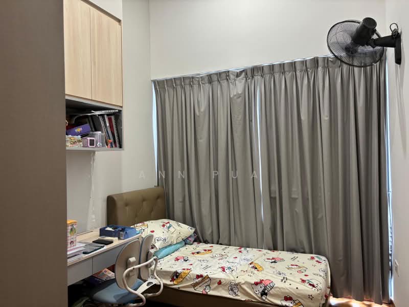 SkyPark Residences, Sembawang Drive, 3 Bedrooms, 1,152 sqft, Executive Condominium For Sale, by Ann Pua, 500228695 - Bedroom - PropertyGuru.com.sg