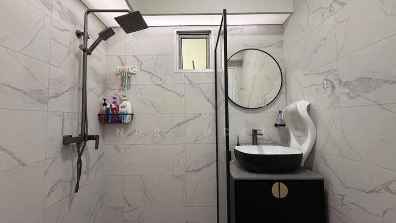 523C Tampines Central 7, 523C Tampines Central 7, 3 Bedrooms, 1,001 sqft, HDB Flat For Sale, by Nur Fudge, 500228706 - Bathroom - PropertyGuru.com.sg