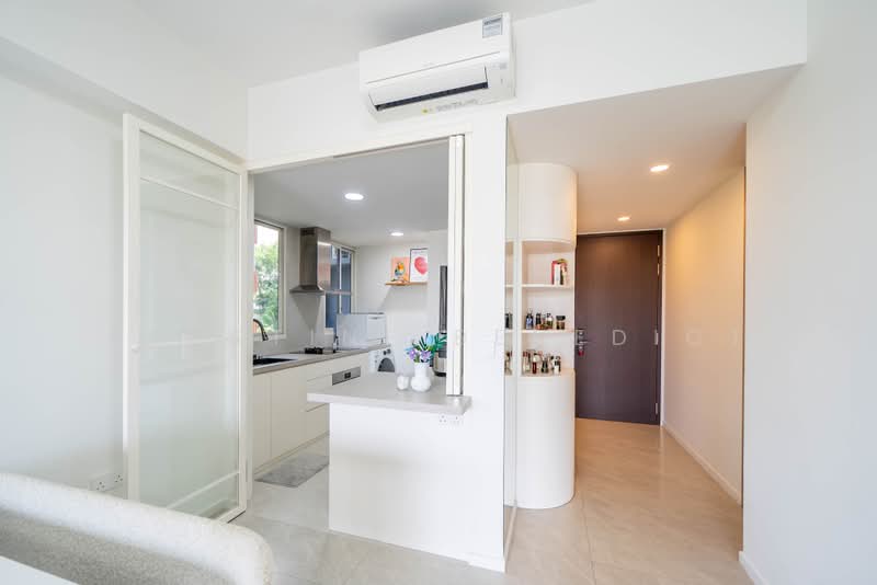 KI Residences At Brookvale, 20 Brookvale Drive, 3 Bedrooms, 980 sqft, Condominium For Sale, by Faustine Benedict, 500228717 - Kitchen - PropertyGuru.com.sg