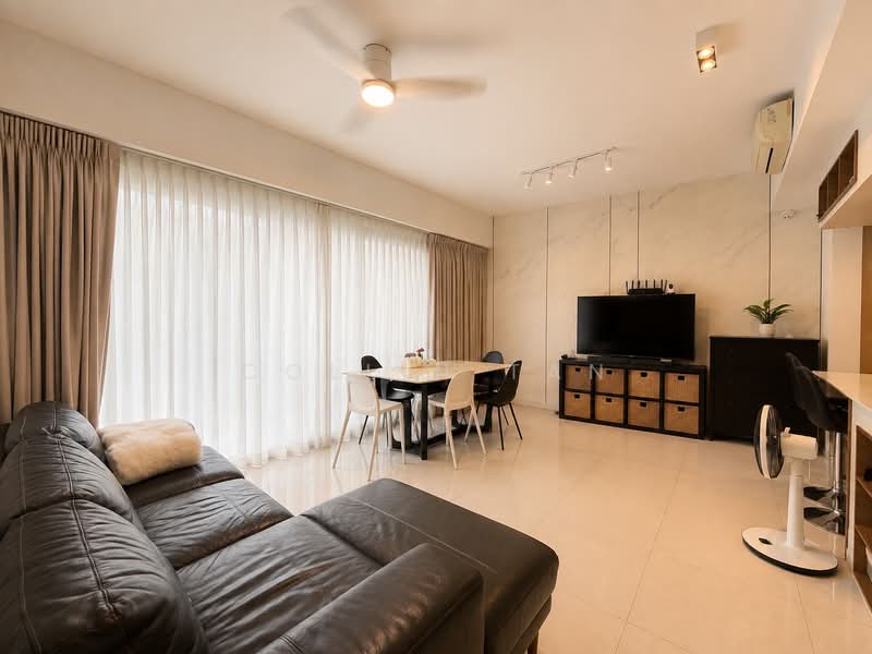 Coco Palms, 21 Pasir Ris Grove, 4 Bedrooms, 1,259 sqft, Condominium For Sale, by Collin Tan, 500228728 - Living Room - PropertyGuru.com.sg