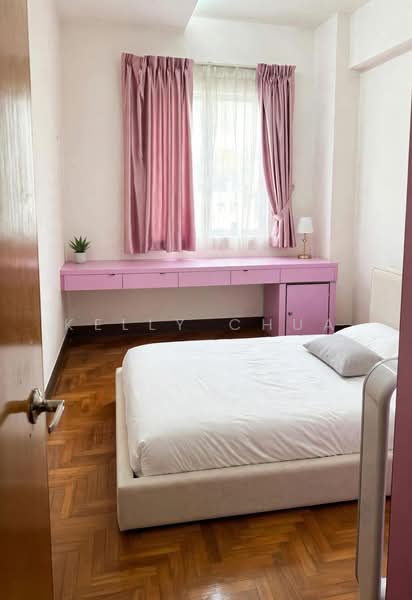 Regent Heights, 50 Bukit Batok East Avenue 5, 3 Bedrooms, 1,023 sqft, Condominium For Sale, by Kelly Chua, 500228729 - Bedroom - PropertyGuru.com.sg