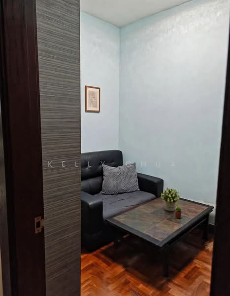 Regent Heights, 50 Bukit Batok East Avenue 5, 3 Bedrooms, 1,023 sqft, Condominium For Sale, by Kelly Chua, 500228729 - Interior - PropertyGuru.com.sg