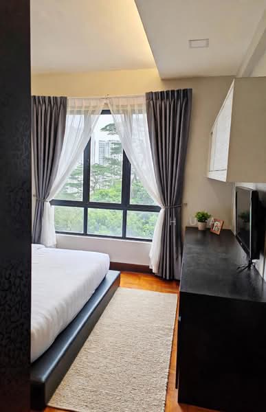 Regent Heights, 50 Bukit Batok East Avenue 5, 3 Bedrooms, 1,023 sqft, Condominium For Sale, by Kelly Chua, 500228729 - Bedroom - PropertyGuru.com.sg