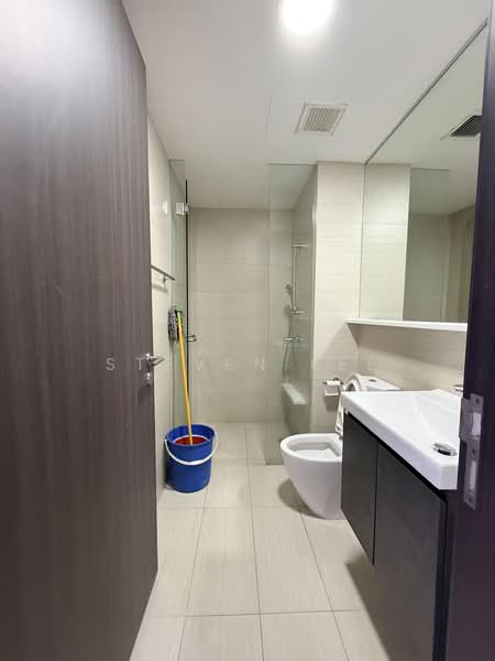 RiverTrees Residences, 21 Fernvale Close, 2 Bedrooms, 700 sqft, Condominium For Rent, by Steven Lee, 500228738 - Bathroom - PropertyGuru.com.sg