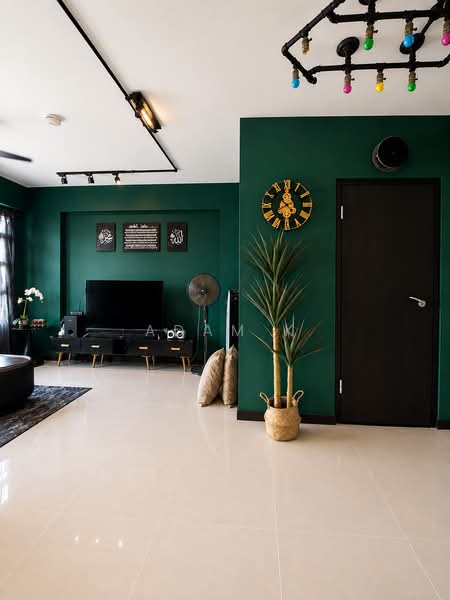 999B Buangkok Crescent, 999B Buangkok Crescent, 2 Bedrooms, 732 sqft, HDB Flat For Sale, by Adam K, 500228743 - Living Room - PropertyGuru.com.sg