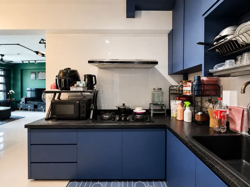999B Buangkok Crescent, 999B Buangkok Crescent, 2 Bedrooms, 732 sqft, HDB Flat For Sale, by Adam K, 500228743 - Kitchen - PropertyGuru.com.sg