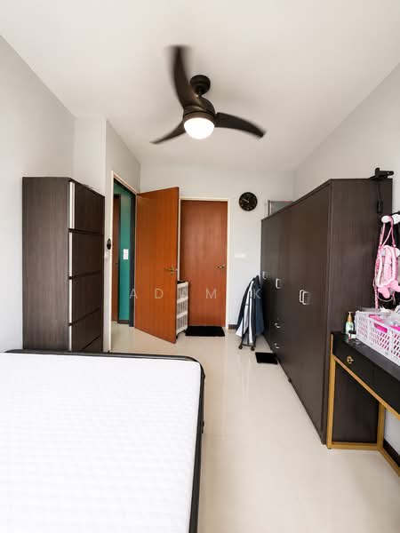 999B Buangkok Crescent, 999B Buangkok Crescent, 2 Bedrooms, 732 sqft, HDB Flat For Sale, by Adam K, 500228743 - Bedroom - PropertyGuru.com.sg