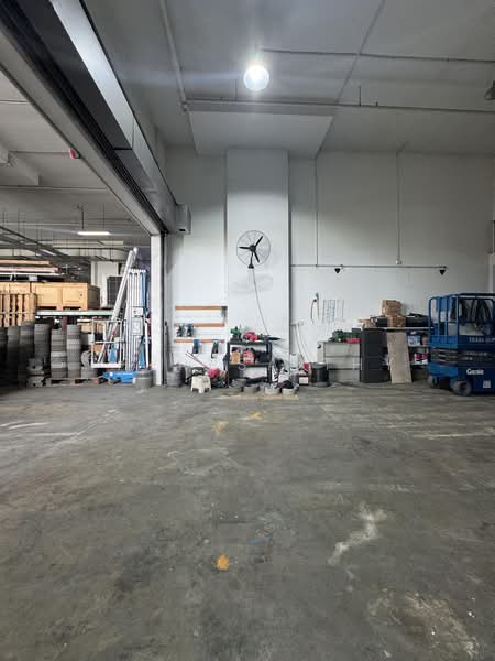 Eco-Tech @ Sunview, 1 Sunview Road, 2,605 sqft, Light Industrial (B1) For Sale, by Theresa THY, 500228751 - Interior - CommercialGuru.com.sg