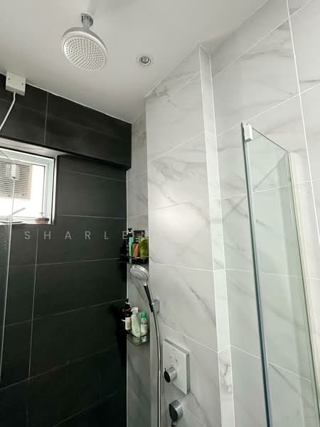 236 Lorong 1 Toa Payoh, 236 Lorong 1 Toa Payoh, 3 Bedrooms, 1,625 sqft, HDB Flat For Sale, by Sharlene Chang, 500228758 - Bathroom - PropertyGuru.com.sg
