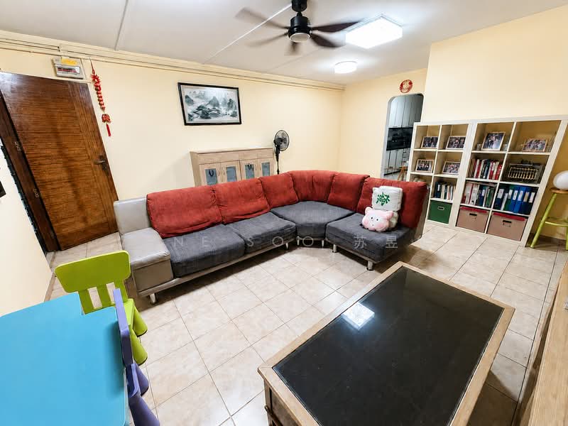 126 Pending Road, 126 Pending Road, 3 Bedrooms, 1,109 sqft, HDB Flat For Sale, by Zane Soo 苏昱能, 500228760 - Living Room - PropertyGuru.com.sg