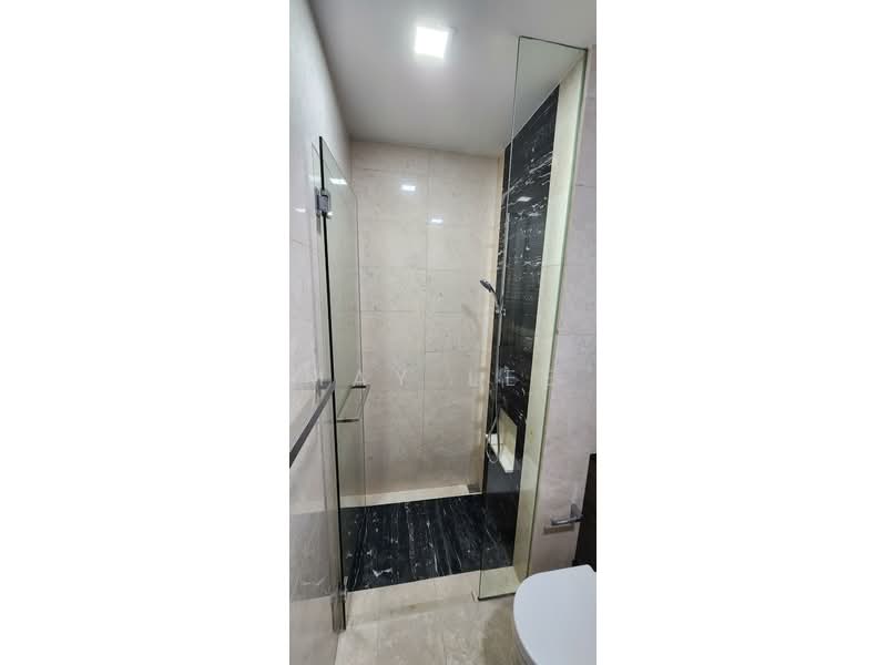 The Meyerise, 97 Meyer Road, 3 Bedrooms, 1,313 sqft, Condominium For Sale, by May Lee, 500228765 - Bathroom - PropertyGuru.com.sg