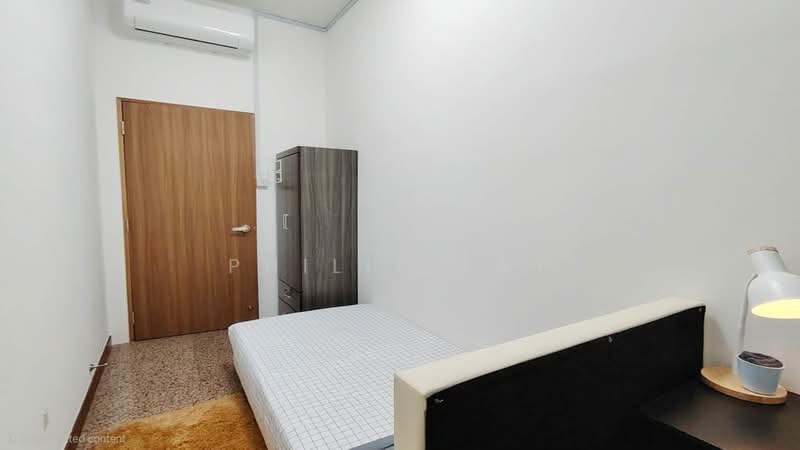 Dover Parkview, 30 Dover Rise, Room Rental, 100 sqft, Condominium For Rent, by Philip Tay, 500228773 - Bedroom - PropertyGuru.com.sg