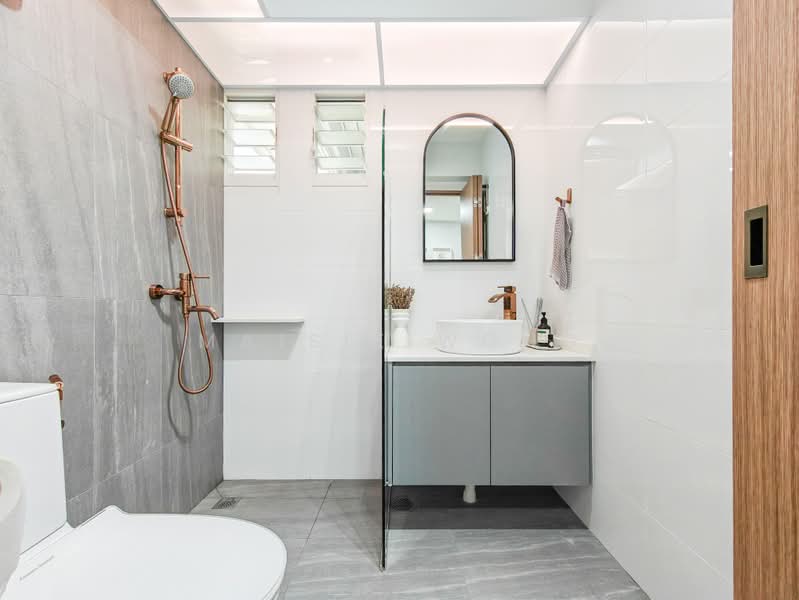 618A Tampines Street 61, 618A Tampines Street 61, 3 Bedrooms, 1,001 sqft, HDB Flat For Sale, by Maisie Wong, 500228783 - Bathroom - PropertyGuru.com.sg
