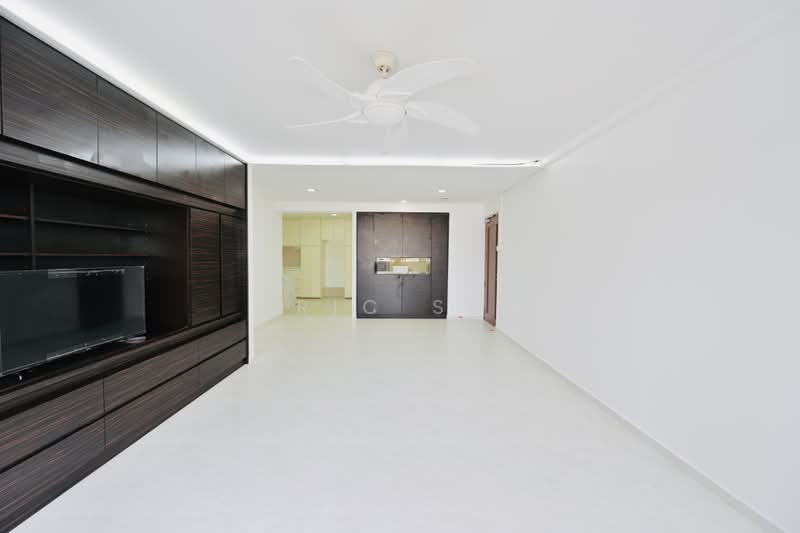 145 Mei Ling Street, 145 Mei Ling Street, 3 Bedrooms, 1,356 sqft, HDB Flat For Sale, by Eric See, 500228788 - Living Room - PropertyGuru.com.sg
