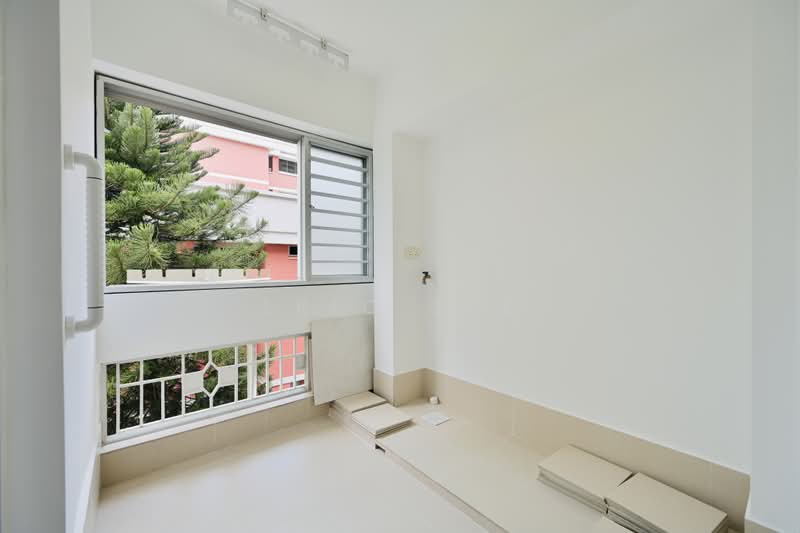 145 Mei Ling Street, 145 Mei Ling Street, 3 Bedrooms, 1,356 sqft, HDB Flat For Sale, by Eric See, 500228788 - Service Yard - PropertyGuru.com.sg
