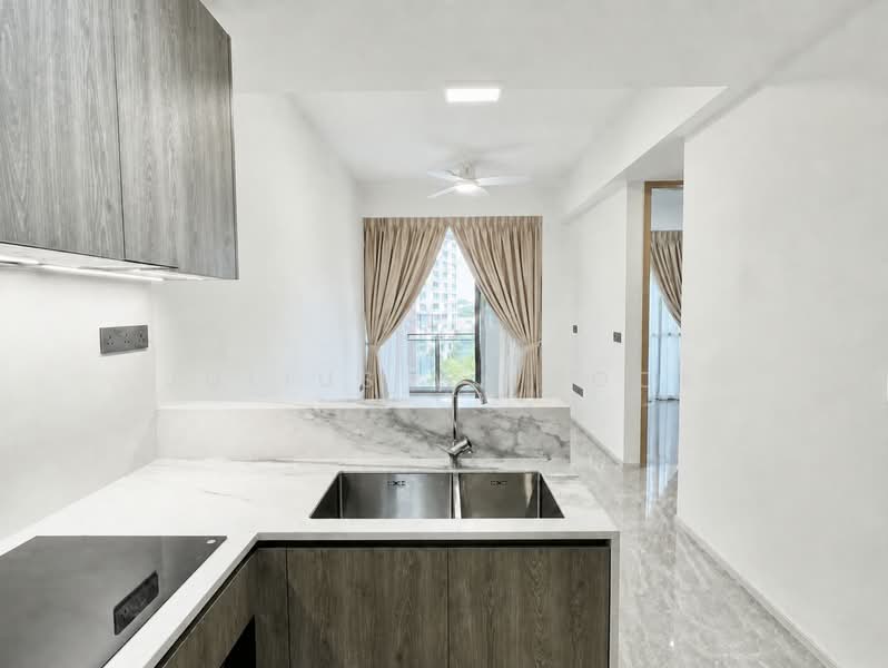 Leedon Green, 28 Leedon Heights, 2 Bedrooms, 710 sqft, Condominium For Sale, by Julius WL Fock, 500228791 - Kitchen - PropertyGuru.com.sg