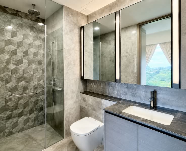 Leedon Green, 28 Leedon Heights, 2 Bedrooms, 710 sqft, Condominium For Sale, by Julius WL Fock, 500228791 - Bathroom - PropertyGuru.com.sg