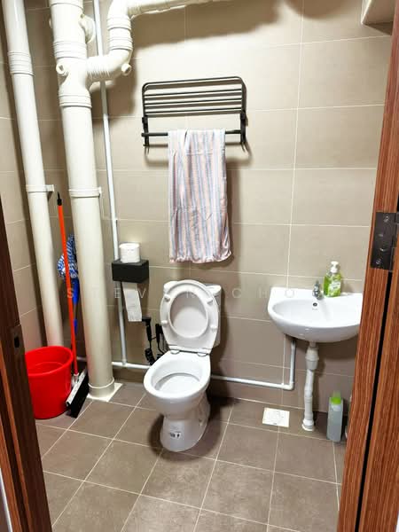 11 Pine Close, 11 Pine Close, Room Rental, 120 sqft, HDB Flat For Rent, by Steven Choo, 500228806 - Bathroom - PropertyGuru.com.sg