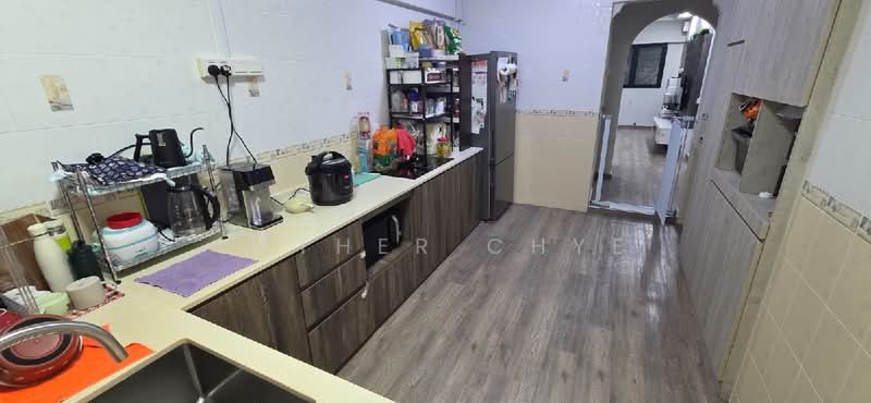 164 Bukit Batok Street 11, 164 Bukit Batok Street 11, 2 Bedrooms, 786 sqft, HDB Flat For Sale, by Esther Chye, 500228811 - PropertyGuru.com.sg
