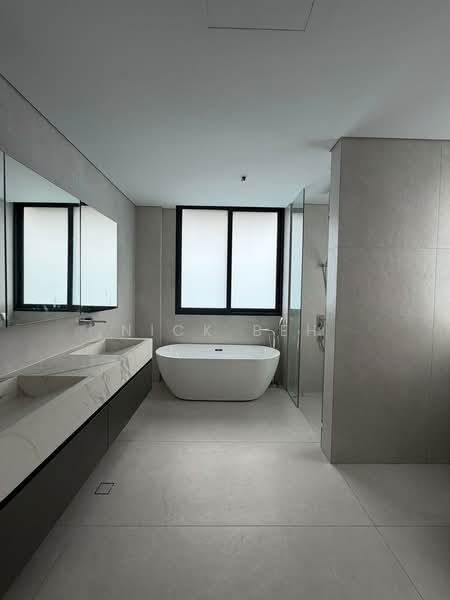 Serangoon Brand new Semi D!, , 6 Bedrooms, 7,000 sqft, Semi-Detached House For Sale, by Nick Beh, 500228814 - Bathroom - PropertyGuru.com.sg