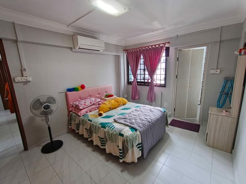 269 Yishun Street 22, 269 Yishun Street 22, 3 Bedrooms, 904 sqft, HDB Flat For Sale, by Norman AB, 500228829 - Bedroom - PropertyGuru.com.sg