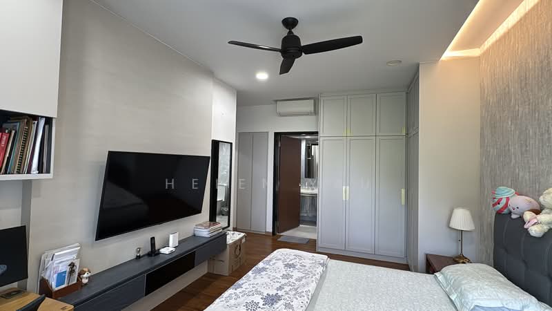 The Interlace, 212 Depot Road, 4 Bedrooms, 4,252 sqft, Condominium For Sale, by Helen Yau, 500228839 - Bedroom - PropertyGuru.com.sg